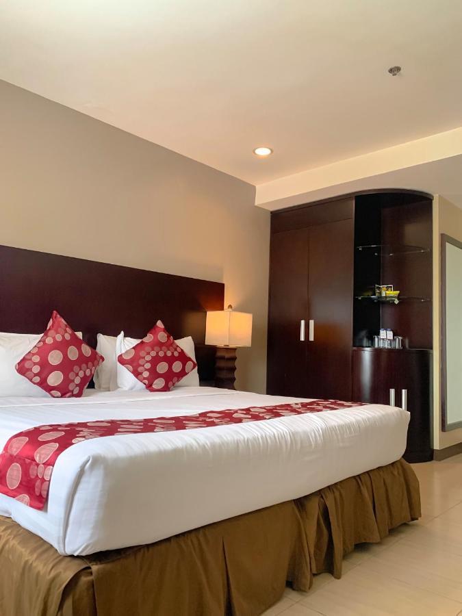 Alpa City Suites Hotel Cebu Extérieur photo
