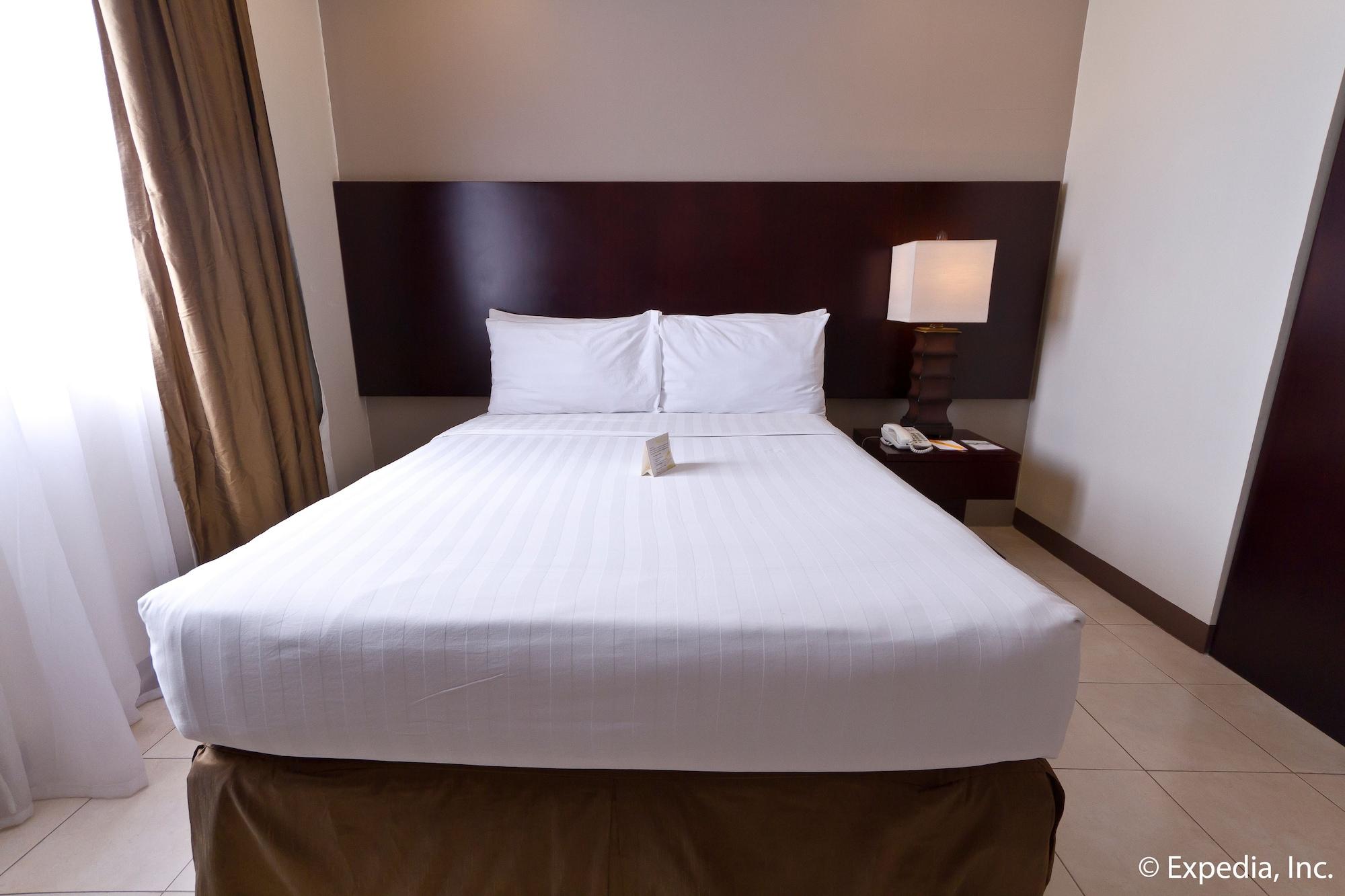 Alpa City Suites Hotel Cebu Extérieur photo