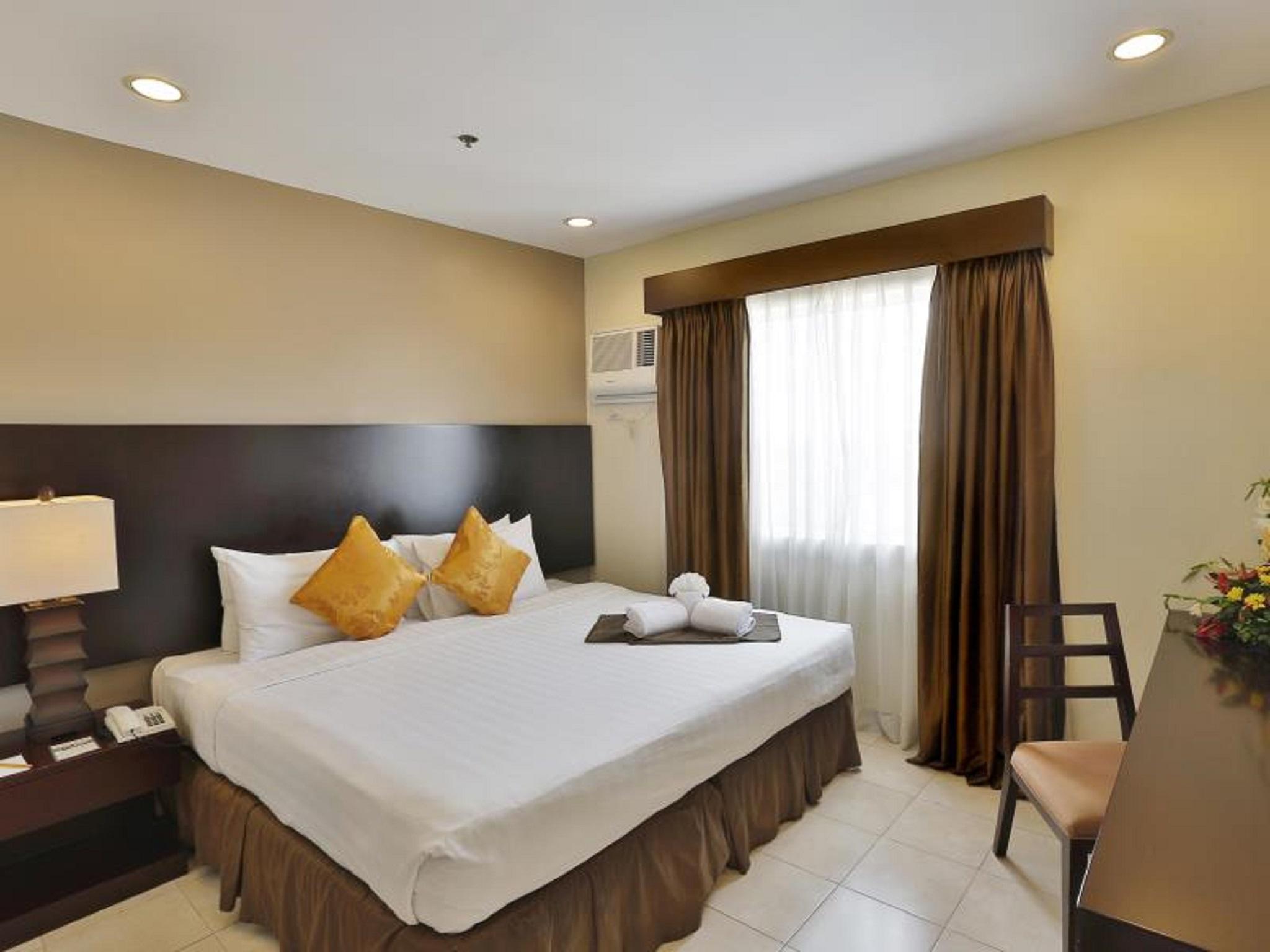 Alpa City Suites Hotel Cebu Extérieur photo