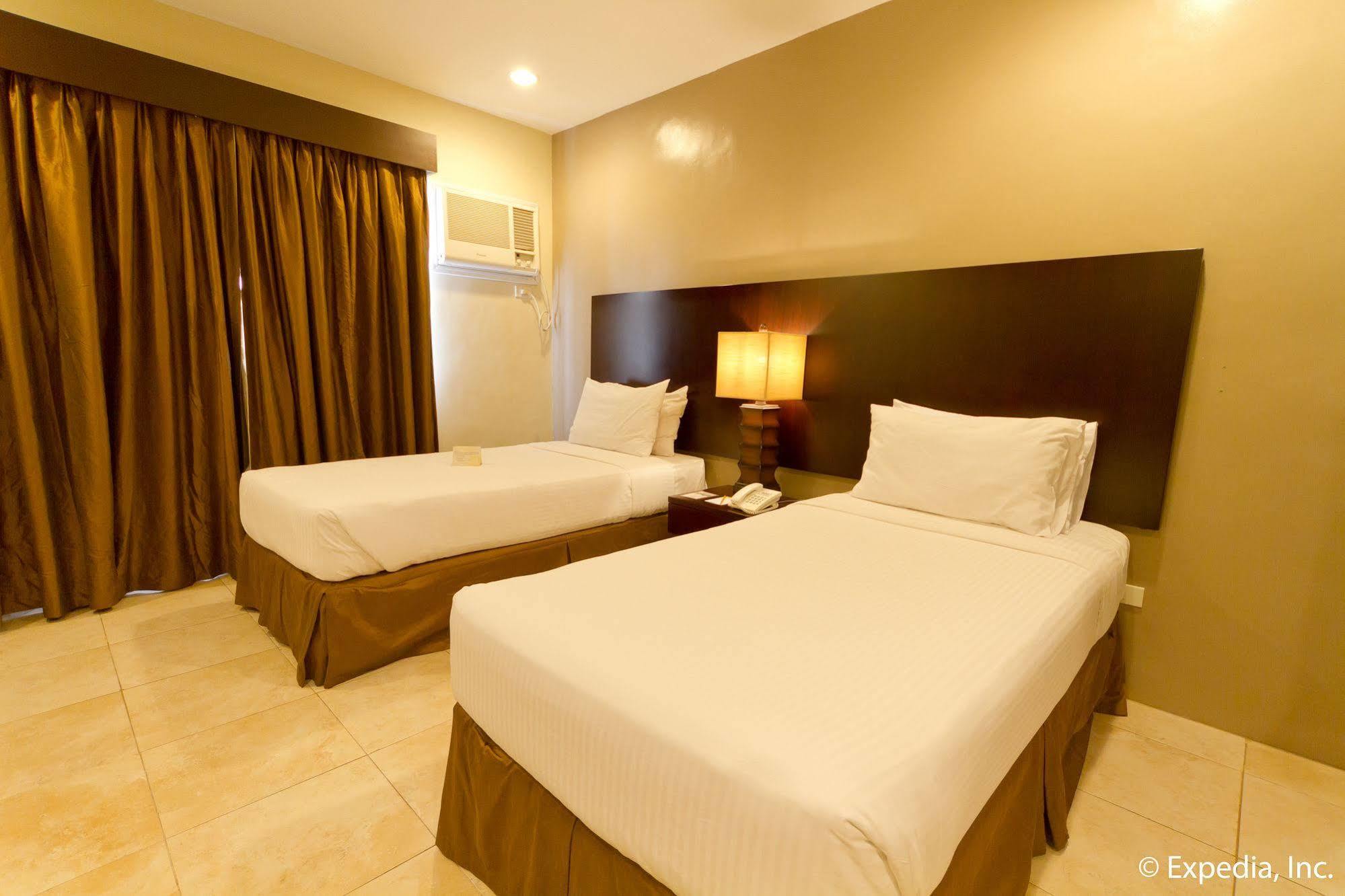 Alpa City Suites Hotel Cebu Extérieur photo